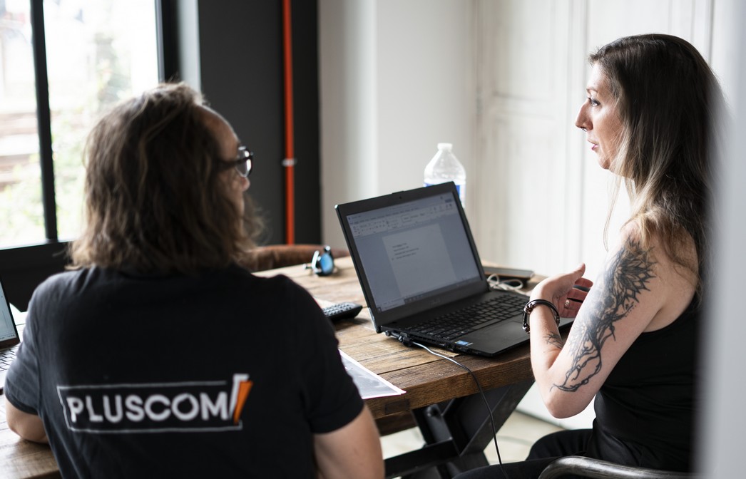 Pluscom_29